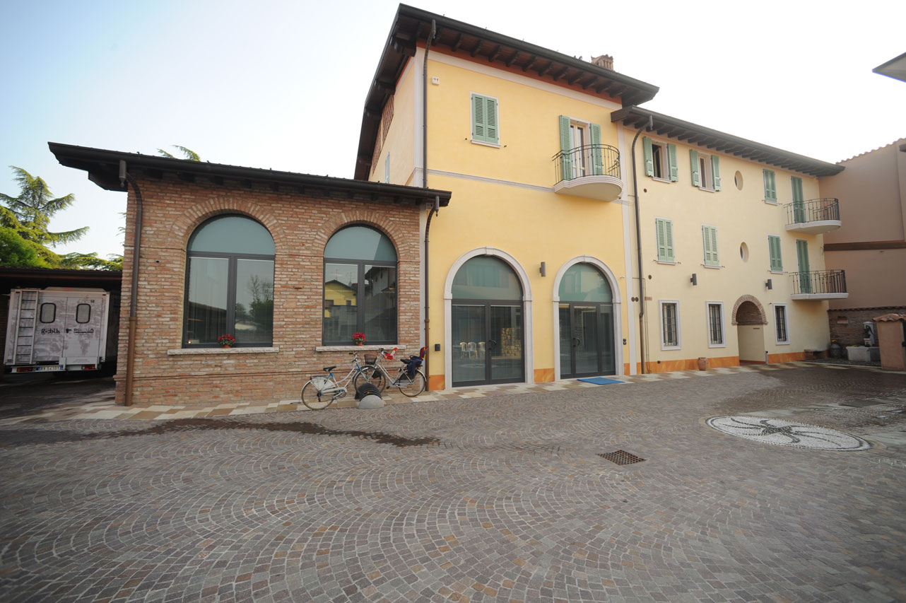 RESIDENZA E LABORATORIO